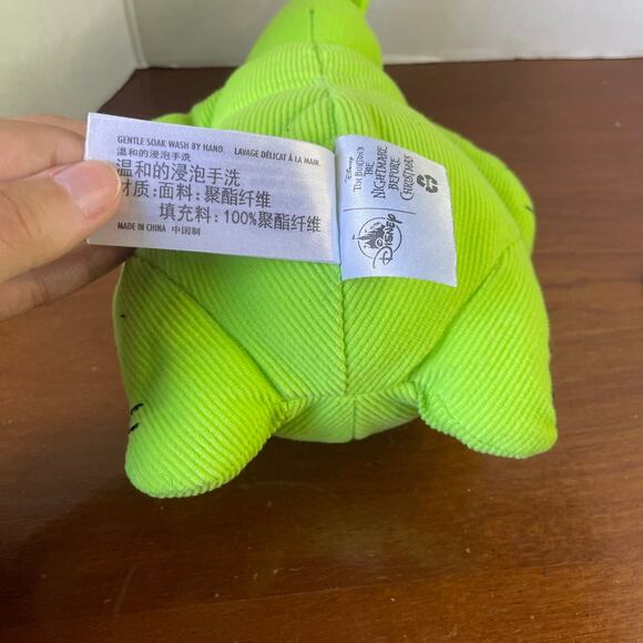 Disney Oogie Boogie Bright Green Nightmare Before Christmas Stuffed Plush Worm - Picture 5 of 11